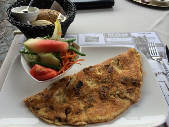 Hearty lunch in Aalst